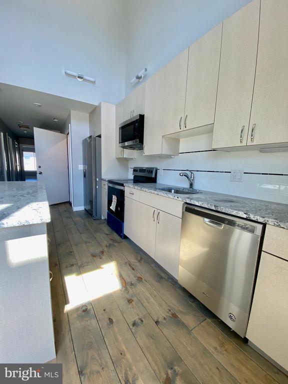 Photo - 1534 W Stiles St Apartment Unit C