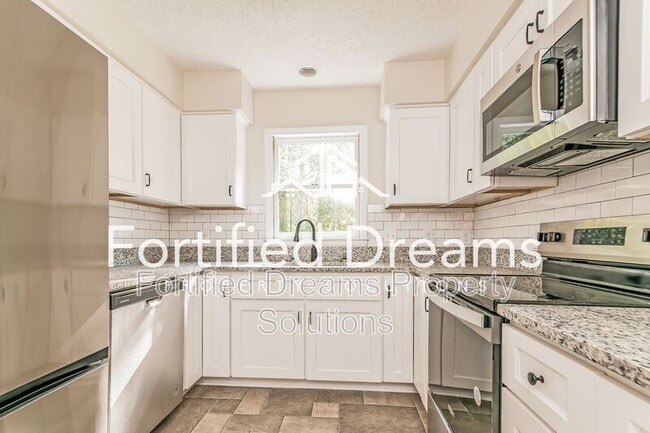 Photo - 814 N Greenbriar St