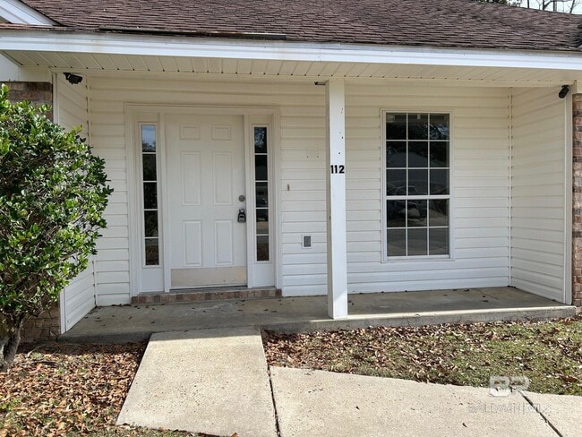 Photo - 112 Cluster Oaks Ct