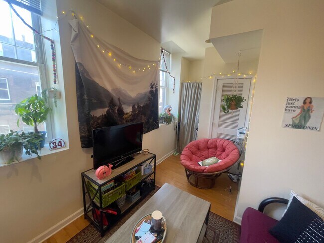 Photo - 1518 N 17th St Unit 2