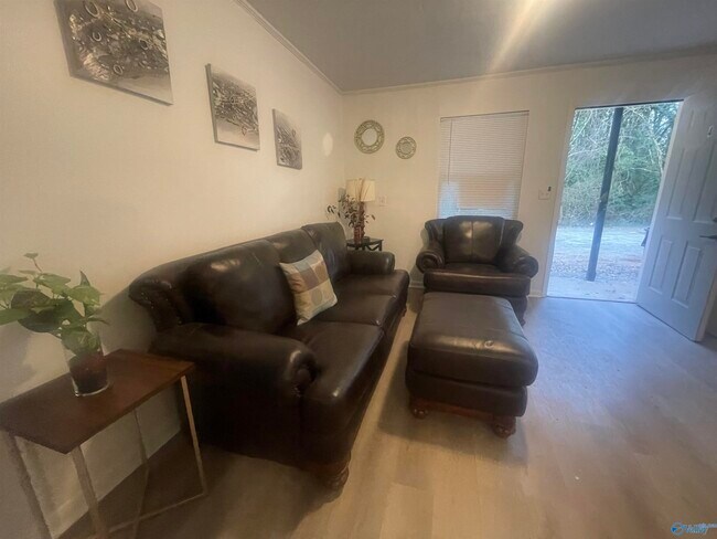 Photo - 3905 Barclay Ave SW Unit 1