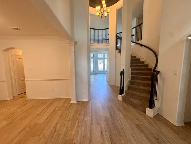 Building Photo - 14442 Mountain Cliff Ln