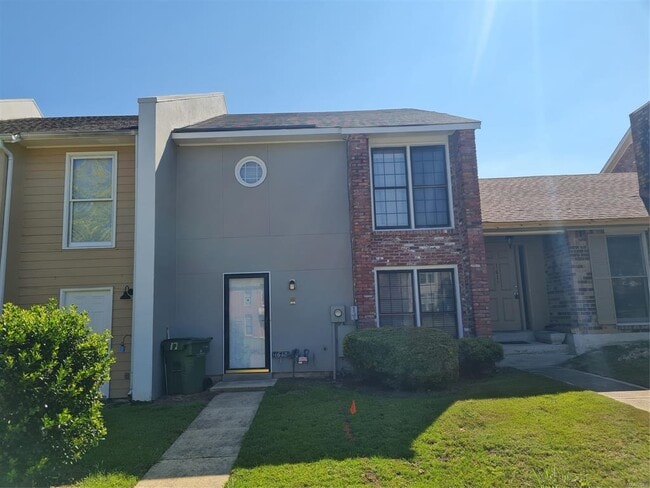 Photo - 1613 Cobblestone Ct