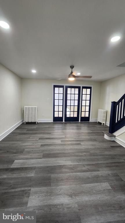 Photo - 211 Wright Ave