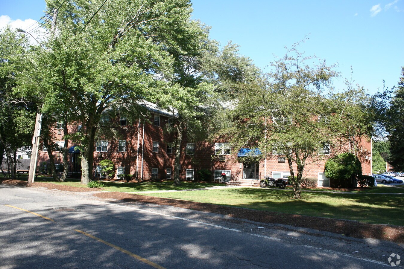 Photo - 315-317 Revere St