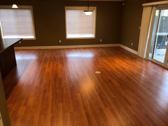 Photo - 3 Bedroom, 2 bathroom 1600 square foot single family home