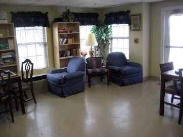 Photo - 127 S Sixth St