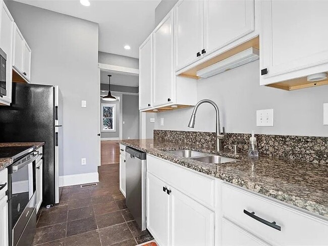 Photo - 3309 Salena St