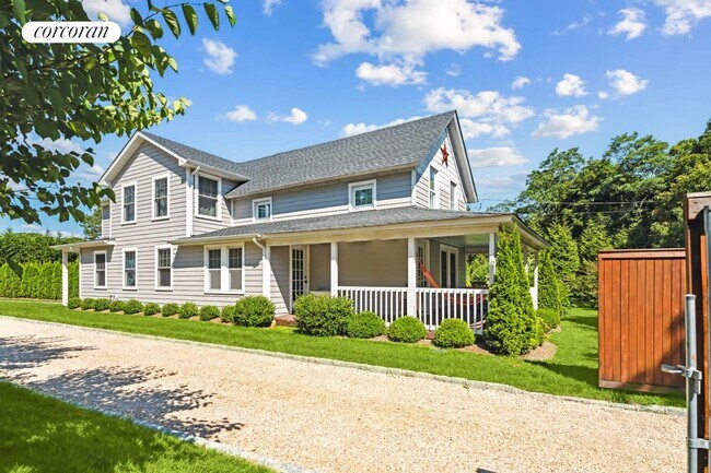 Photo - 148 Montauk Hwy