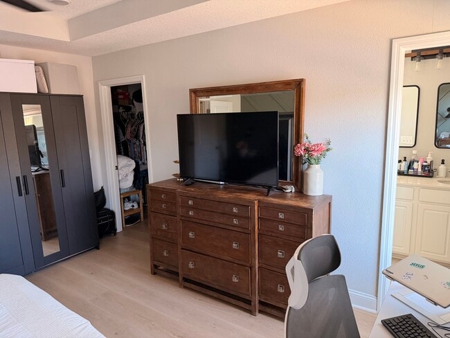 Photo - 13984 Sterely Ct N