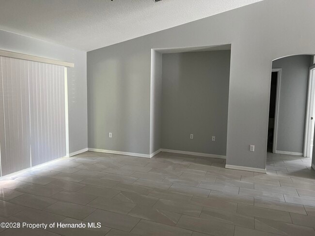 Photo - 1330 Clovis Ln