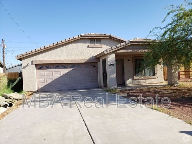 Building Photo - 1934 E Pueblo Ave Rental