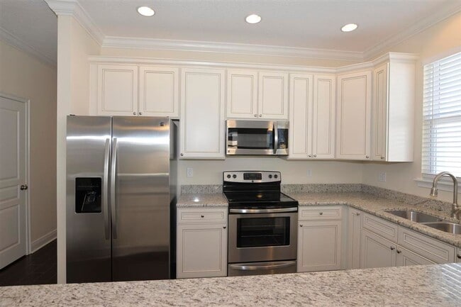 Photo - 2614 S Brown Ave