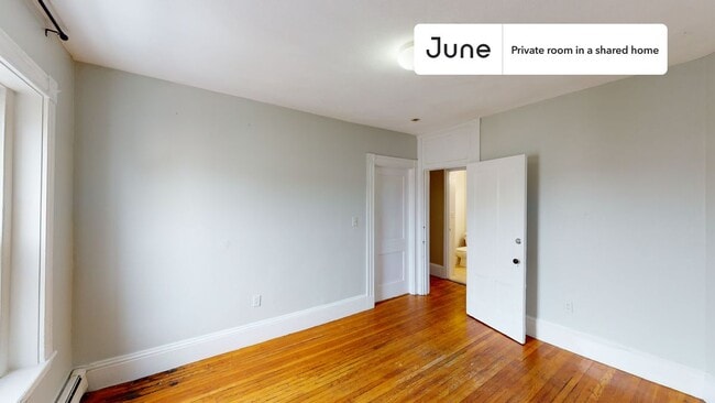 Photo - Room in Shared 4 bed/2 bath home Unidad D