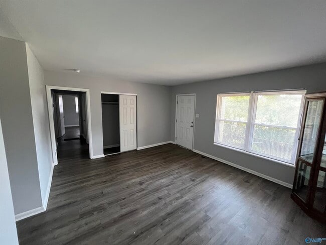 Photo - 3100 NW Las Animas Ave