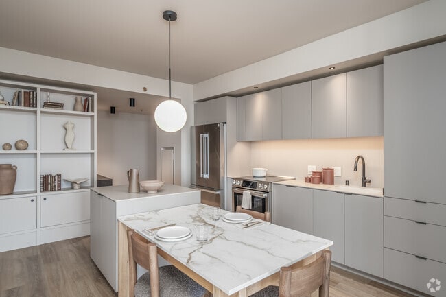 2BR, 2BA - 1,188SF - Kitchen - Kaye