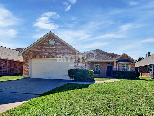 Photo - 2500 Kariba Ln