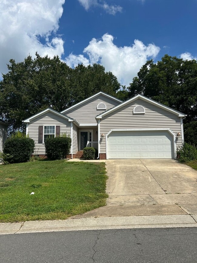 Building Photo - Updated 3-Bedroom Home with Attached Garage