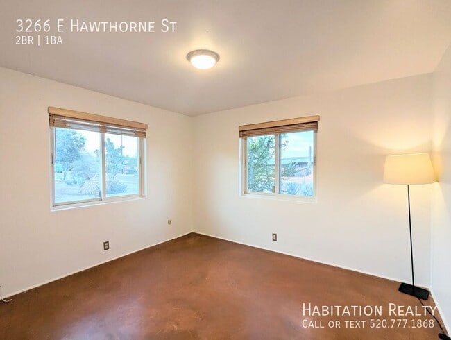 Photo - 3266 E Hawthorne St