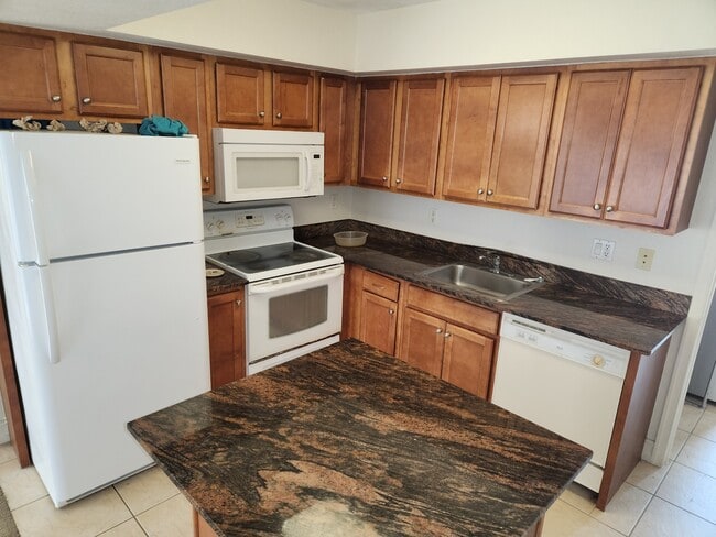 Photo - 603 SW 1st Ct