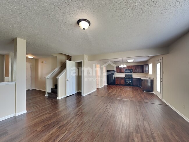 Photo - 6503 W Philadelphia Dr