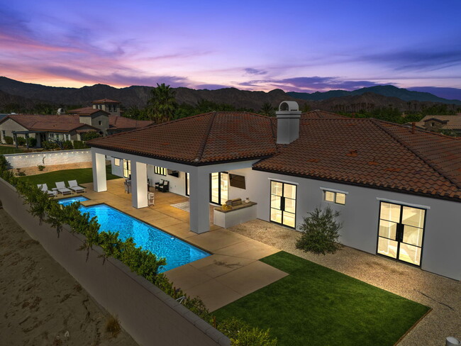 Photo - 49636 Constitution Dr