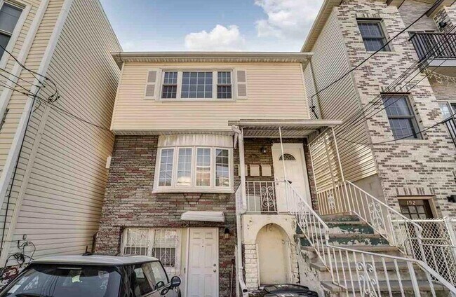 Photo - 194 Hancock Ave Unit 3