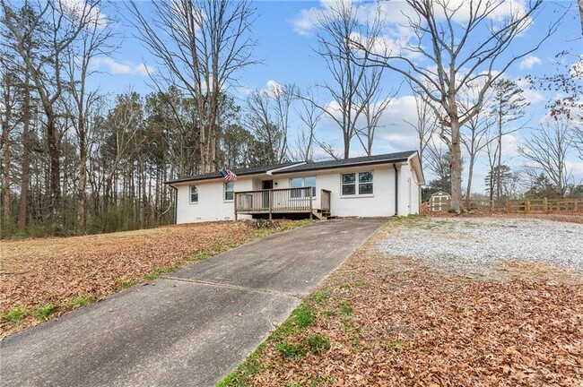 Photo - 4409 Doc Sams Rd