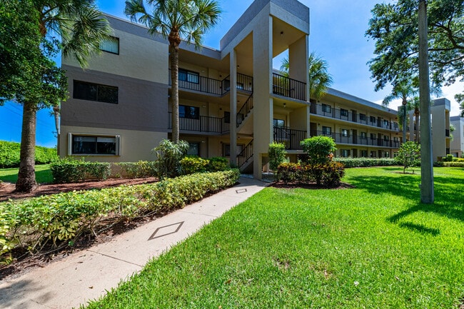 Photo - 15324 Lakes of Delray Blvd Condo Unit 101