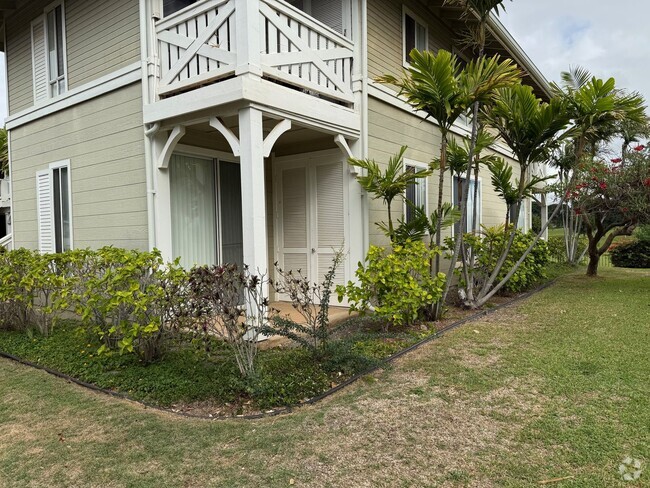 Building Photo - Spacious 2 Bedroom, 2 Full Bath End Unit w... Rental