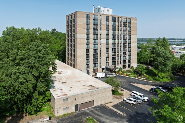 Summit Ridge Condominiums - Summit Ridge Condominiums
