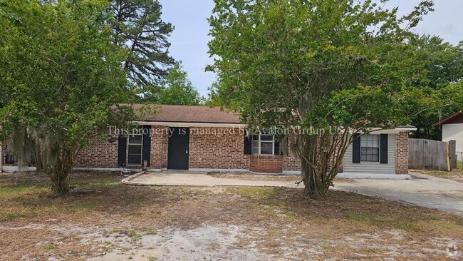Building Photo - 2749 Frontier Ave Rental