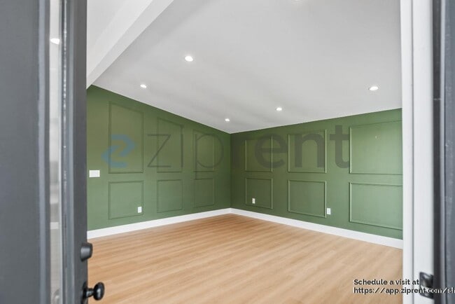 Photo - 28023 Tampa Ave