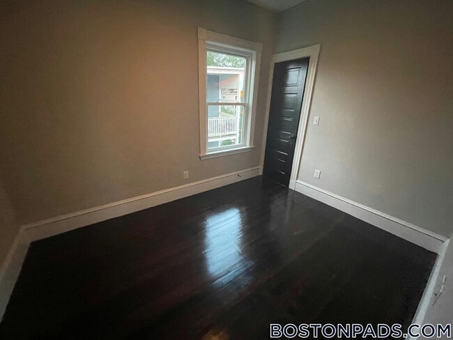 Photo - 7 Whittemore Terrace Unit 3