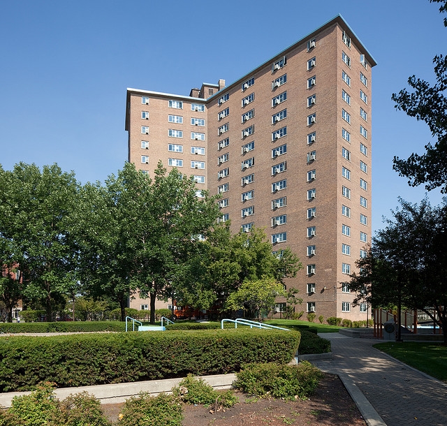Lake Park Place - Lake Park Place Apartments