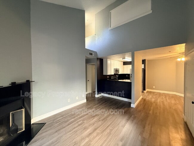 Photo - 1019 Dornajo Way Unit Apt 266