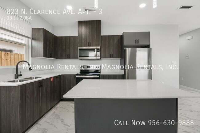 Photo - 1st Month Free with 13 Month Lease Unidad 3