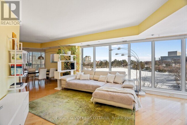 Photo - 200 Lett St Unit 405