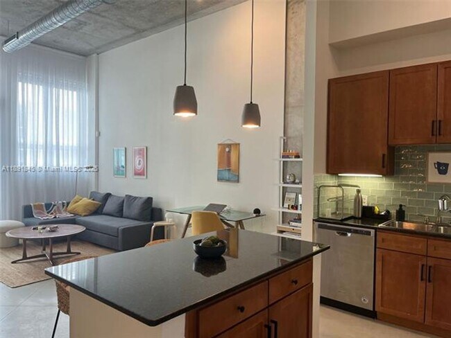 Photo - 2001 Biscayne Blvd Unit 2001 Biscayne Blvd  2106