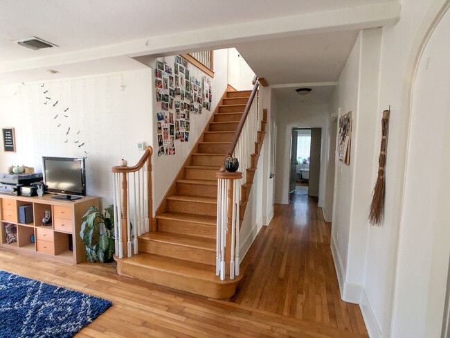 Photo - 5100 Avenue H House