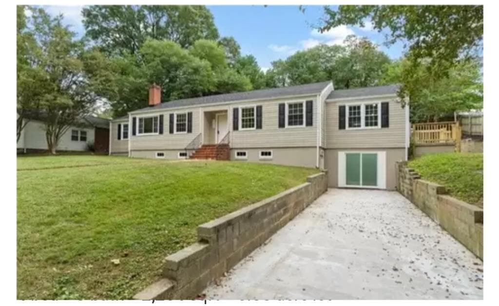 Photo - 132 Chesterfield Ave House