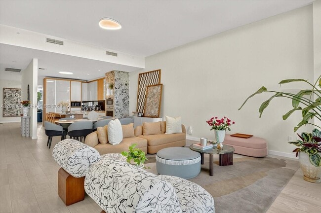 Photo - 2821 S Bayshore Dr Unit 11B