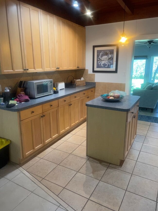 Photo - 428 Court St