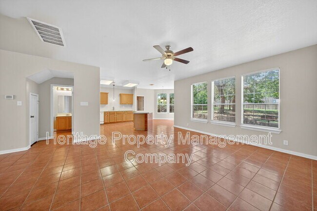 Photo - 25119 Royal Land