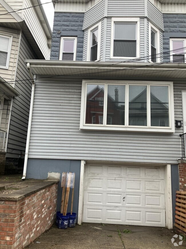 Building Photo - 124 W 27th St Unit 1 Rental