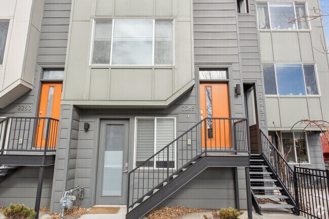 Building Photo - 2265 Glenarm Pl Rental