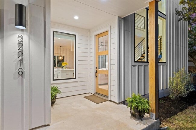 Photo - 22218 Briarcliff Dr