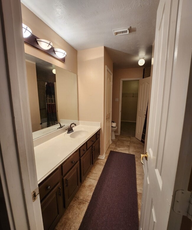 Photo - 2007 Goldspring Ln