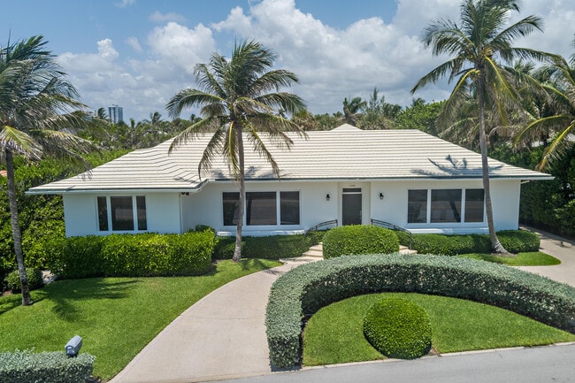 Photo - 1426 N Ocean Blvd