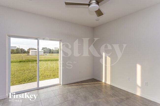 Photo - 588 Crown Rose Dr